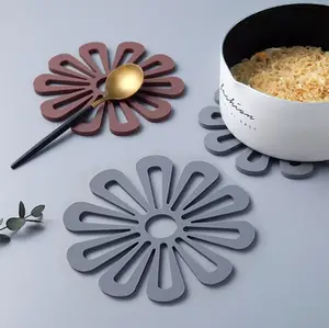 2Pack Silicone Trivet Mat Heat Resistant Non Slip Flower Hot Pad Durable Countertop Mat Modern Kitchen Table Mat Flexible Pot Holder Trivets for Hot Dishes Cooking Baking and Serving Home Kitchen Accessories