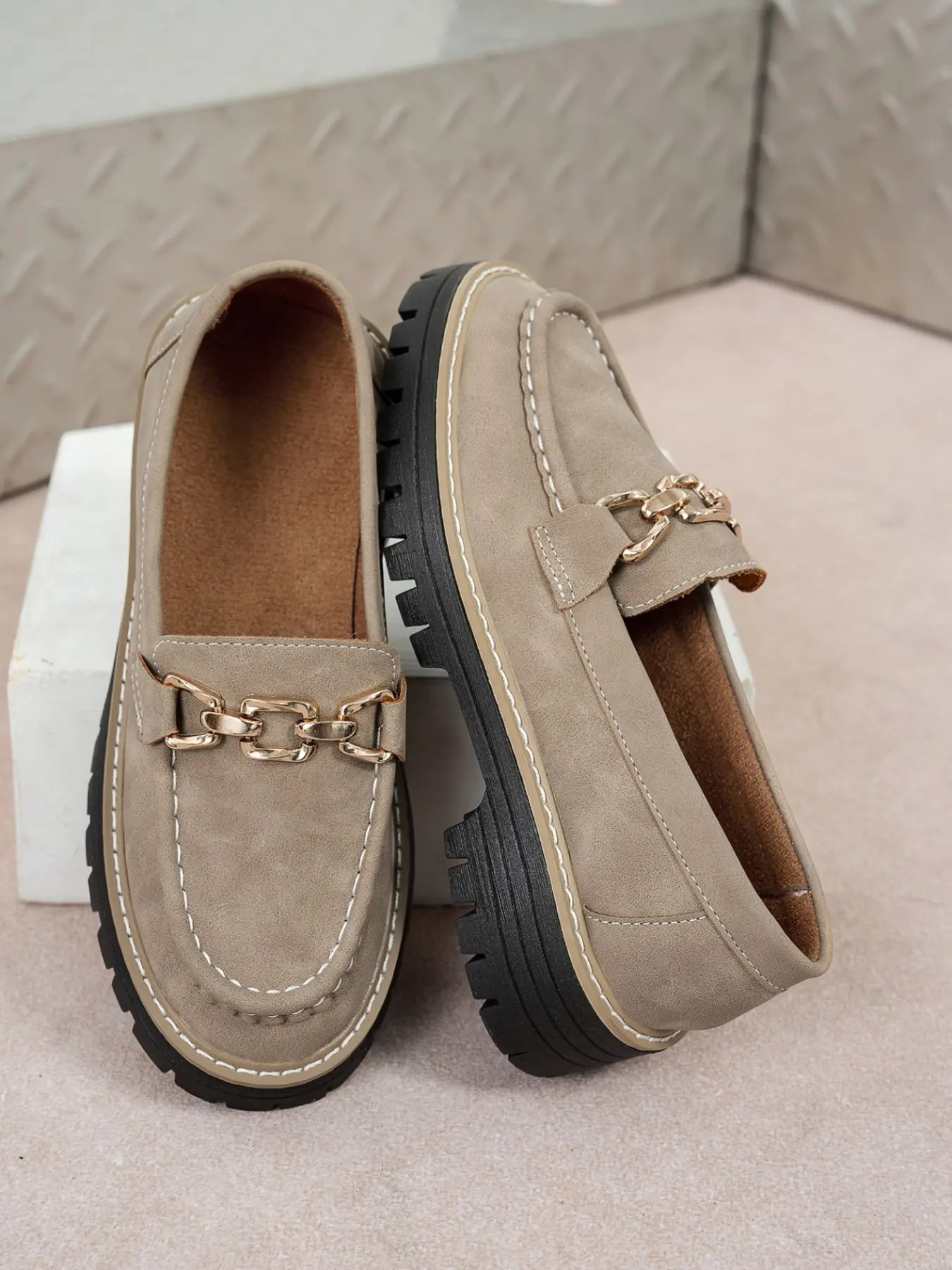Women's Loafers Retro Style Flat Shoes, Casual Office Wear, PU Upper Material, PVC Sole, All Seasons, Above Ankle Height, Western Slip On, Soft Sole Flats