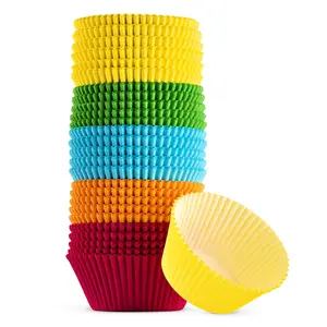 Christmas Cupcake Liners, 500 Xmas Design Baking Cups, Paper Muffin Cups for Christmas Parties, Decoration & Treats, Cupcake Wrappers, Cupcake Holders