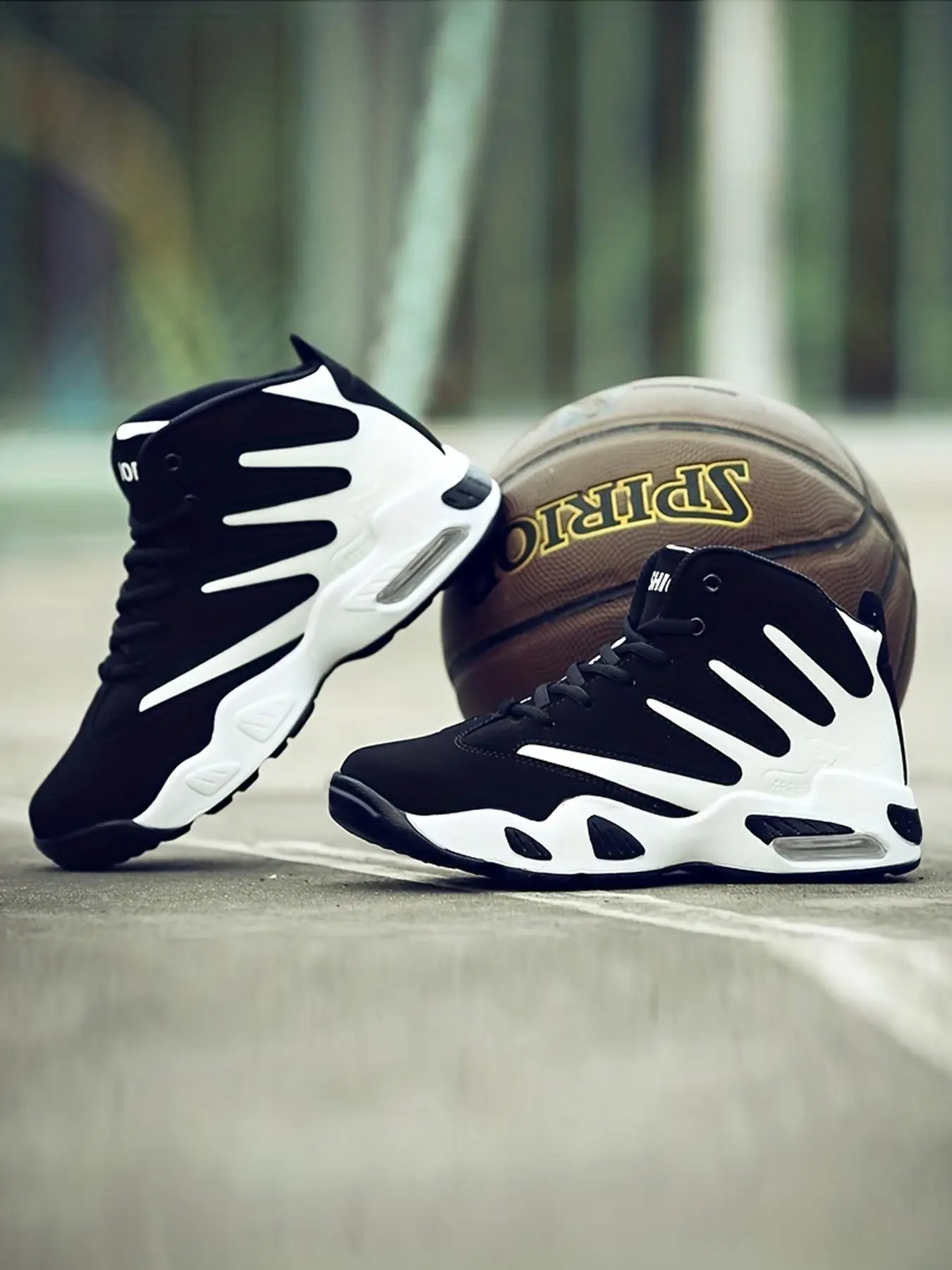 Men's Colorblock Lace Up Front Basketball Shoes, Lightweight High Top Outdoor Sports Sneakers, Athletic Shoes, Gym Shoes, Fall Running Shoes, Back To