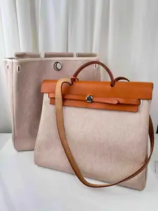 Pre-owned HERMÈS As Shown Shoulder Bags Hermes Herbag MM handbag, Toile H (coated) MR04062026B592