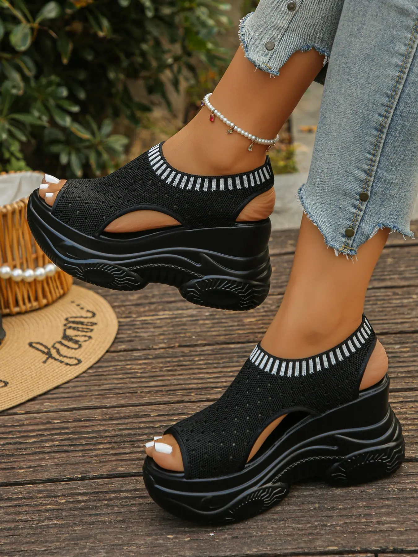 Women's Comfortable Wedge Sandals, Ideal for Daily Wear, Summer Thick Sole Shoes, Perfect for Casual, Stylish and Practical Footwear, Casual Fashion Sandals