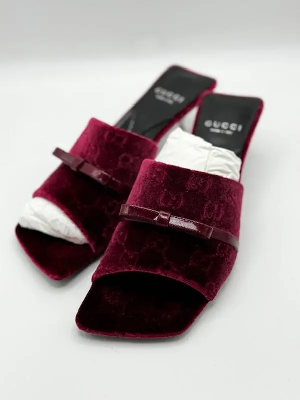 Pre-owned GUCCI GG Jacquard Bow Slide Sandals 37 - TikTok Shop