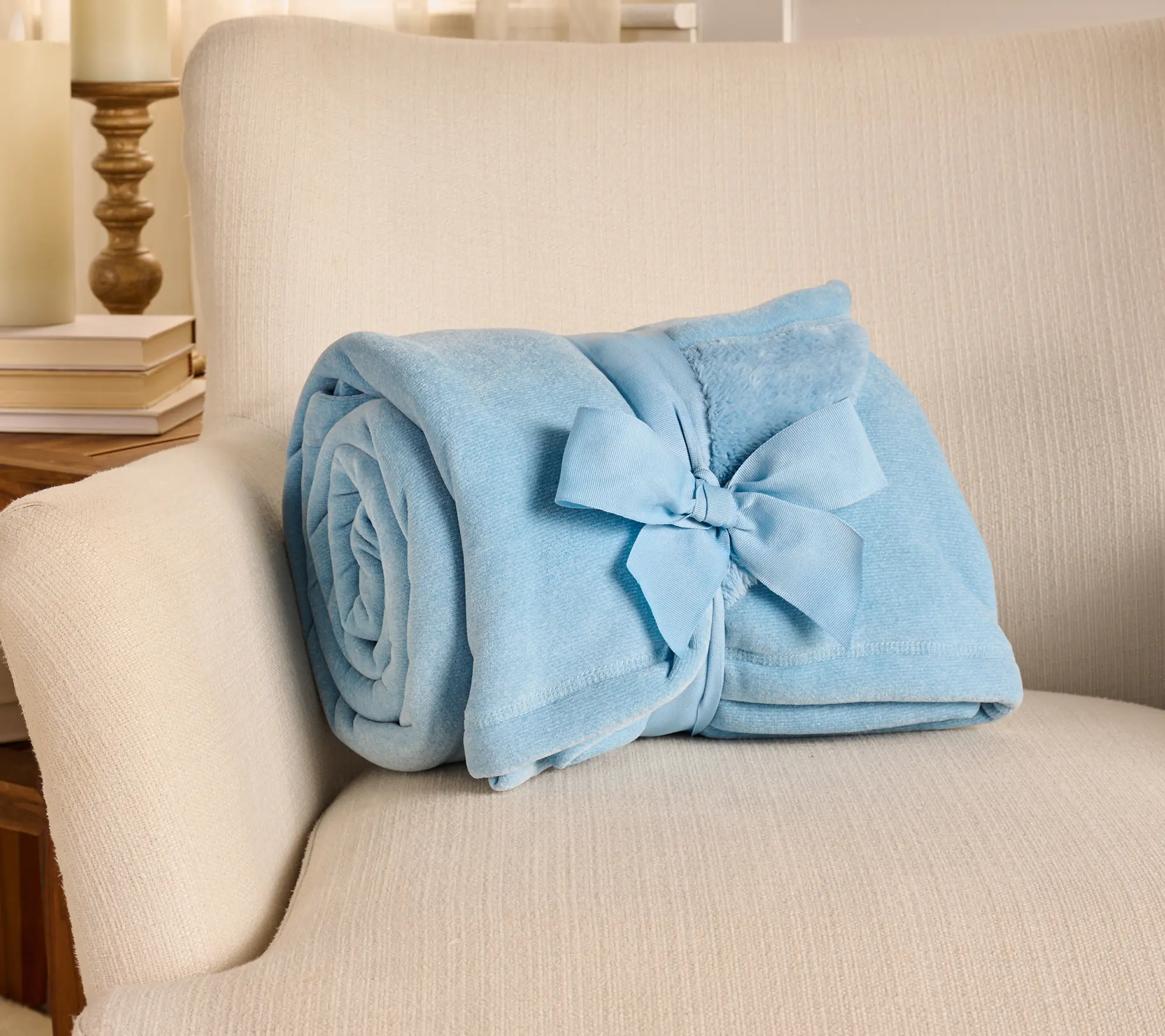 Home Reflections Heathered Plush & Sherpa 60x70 Throw