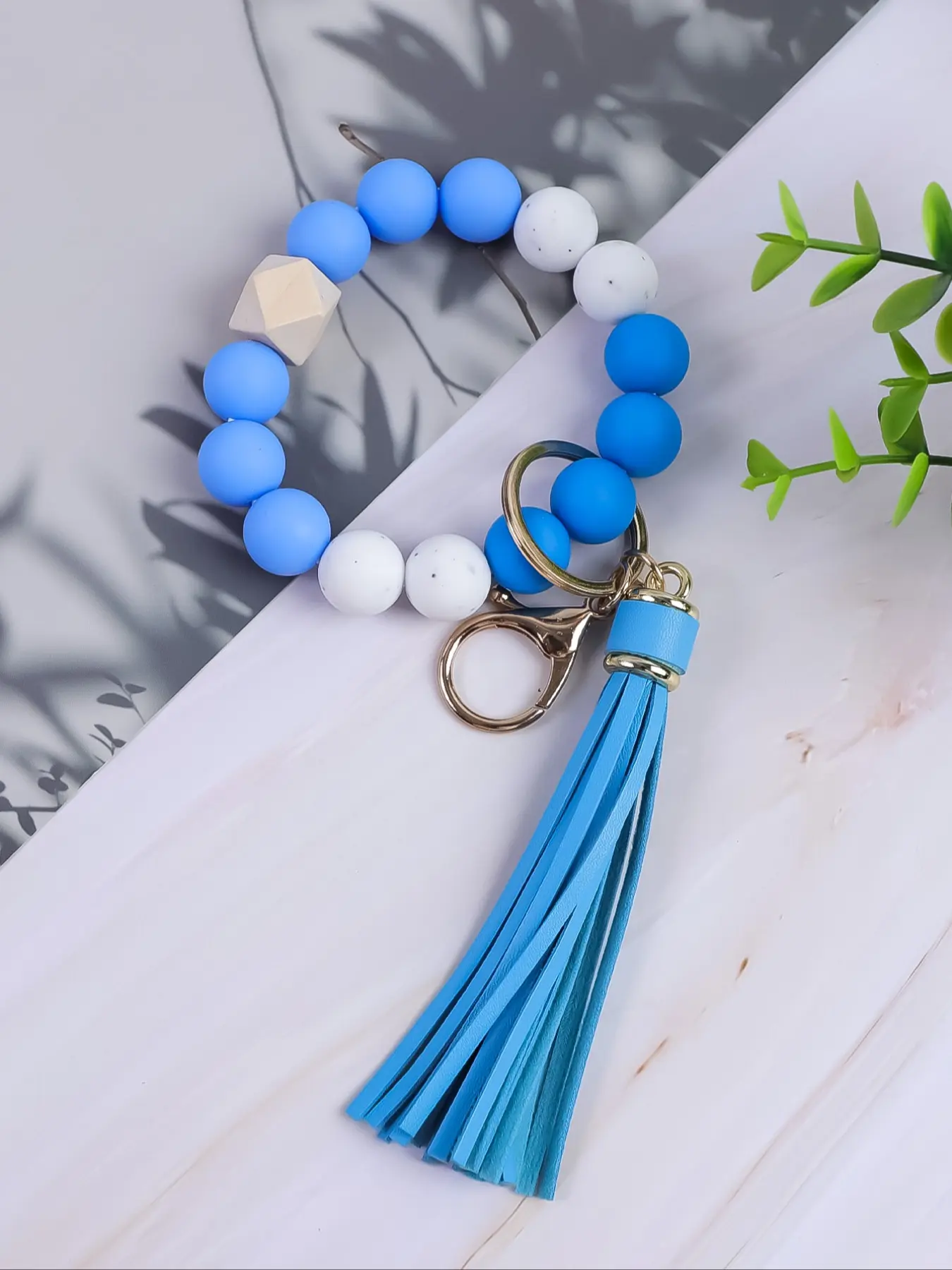 Creative Beaded Wristlet Keychain, Aesthetic Keychain, Multiple Colors, Smooth Round Beads, Skin-Friendly Material, Bracelet Design, Perfect Gift Idea, Stylish Keychain
