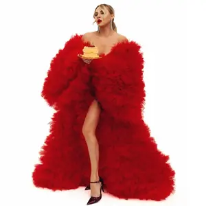 Red Carpet! Robe