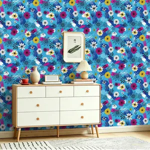 Seamless Peel-And-Stick Wallpaper, Graffiti Floral Print, 0.18mm Thick Self-Adhesive, Fade-Resistant, Ideal for Bathroom & Dorms