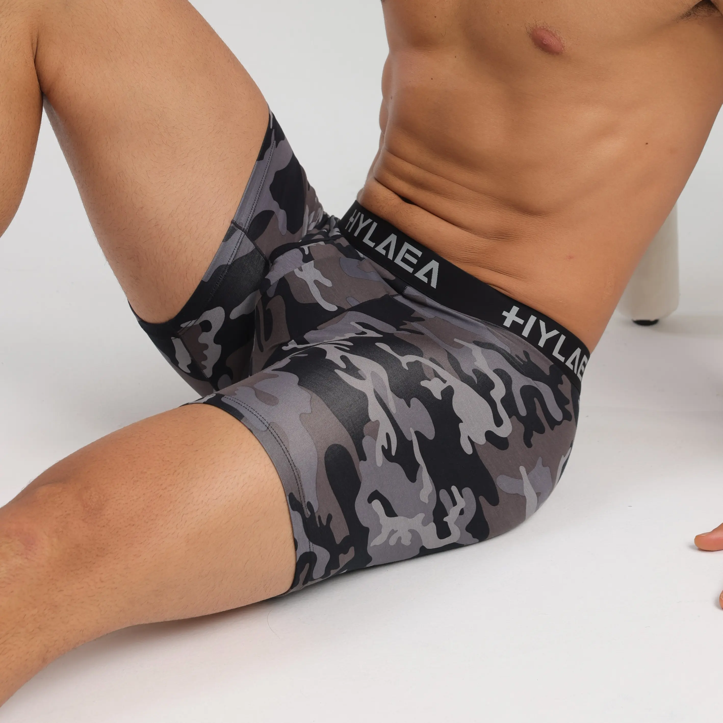 Men's Long Bamboo Fiber Fabric Boxer Briefs - 5-in Length, Ergonomic, Skin-Friendly, Friction-Proof, Non-Deforming, 3D Independent Pocket, Elastic Waistband, Camouflage, for Fitness, Sports Clothes