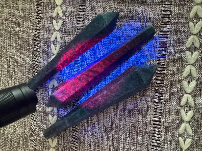 Ruby in Kyanite Wand UV Reactive