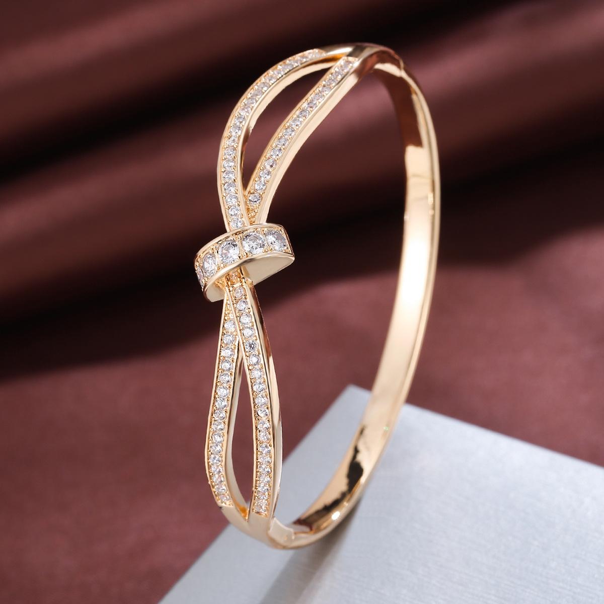 Luxury Intertwined Ribbon Knot Bangle Bracelet for Women, Elegant Polished Sparkle Hinged Cuff Bangle, Premium Statement Bracelet, Trendy 2026 Aesthetic Bridal Formal Jewelry, Timeless Anniversary Birthday Gift for Her