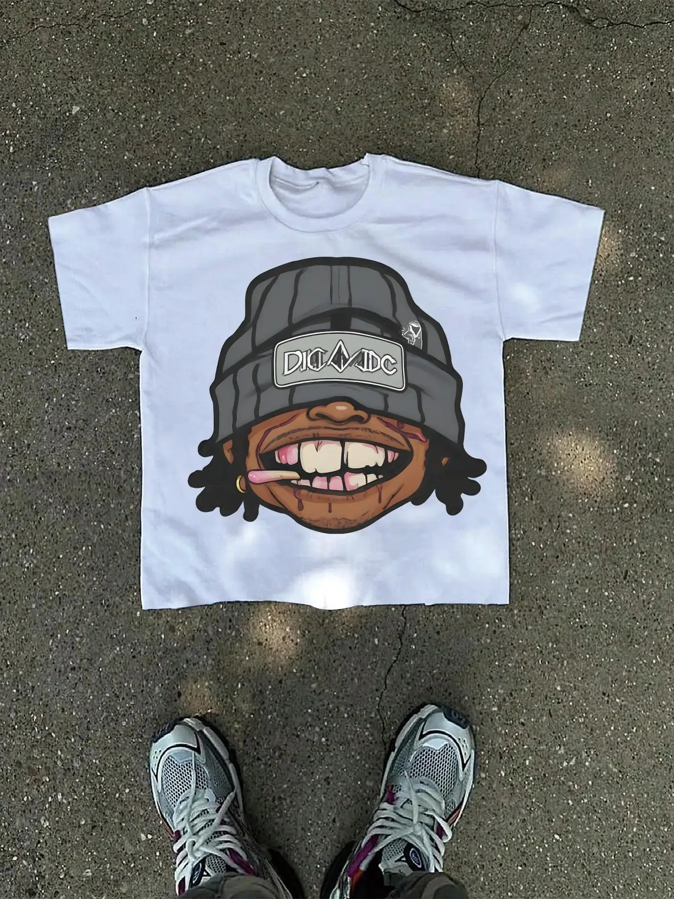 Men's Cartoon Round Neck Graphic Tee, Regular Fit Casual Short Sleeve Crew Neck T-Shirt for Daily Wear, Men's Top for All Seasons