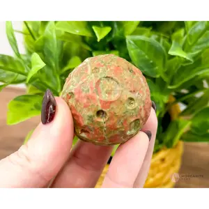 Full Moon Crystal Carving