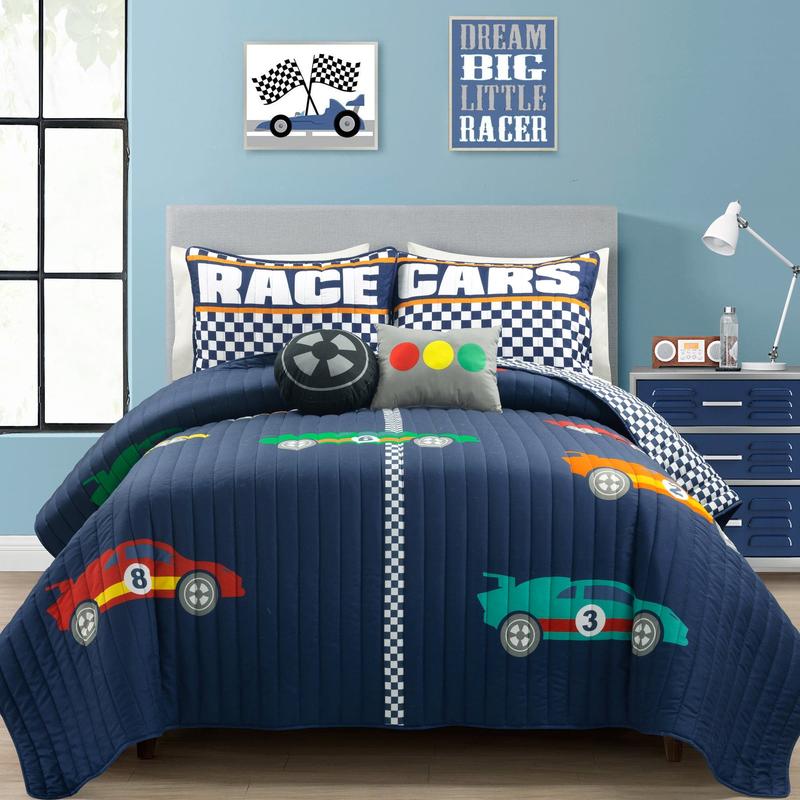 Lush Decor Racing Cars Quilt Set 4Pc or 5Pc - Microfibre Cartoon Pattern Blanket - Twin/Full/Queen Sizes with Reversible Shams & Decorative Pillows - OEKO-TEX Certified