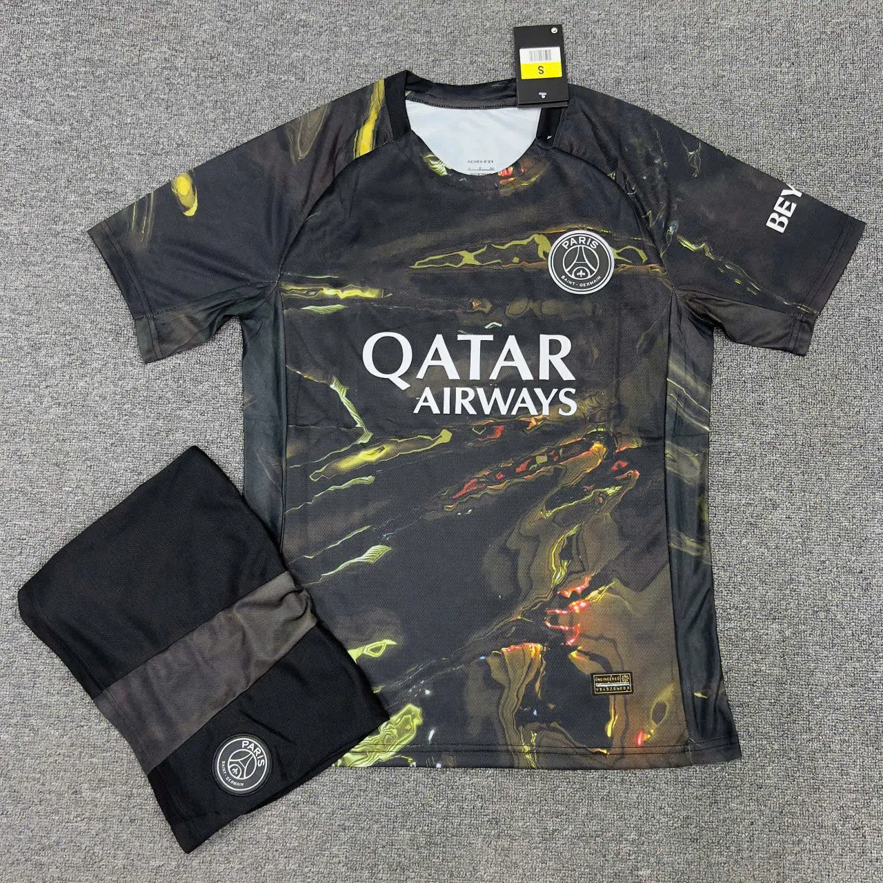 Paris Saint-Germain 2026/27 Fan Version Away Soccer Jersey and Shorts Set Premium Match Day Kit
