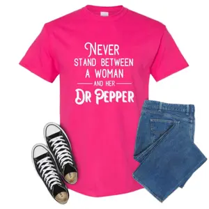 Women's Short Sleeve Heliconia T-Shirt - Pink Baggy Round Neck Casual Clothes, Streetwear Graphic Design with Love Message "Never Stand Between a Lady and Her Top", Comfortable Fit