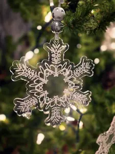 Snowflake Name Ornament Acrylic Christmas Tree Decoration Elegant Design Perfect for Holiday Decor
