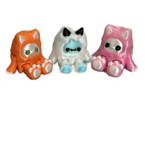 Flexi Yeti figurine , Flexi Woobu Koneko, or Woobu Upa