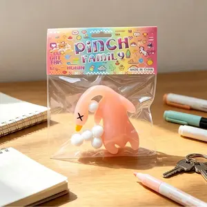 The color-changing duck that will be "roasted" by the sunlight, Squeeze duck, A Slow-Release Product That Alleviates Adult Stress, A Creative Stress-Relieving Toy, Super Soft And Moist Texture, Portable Hand-Sized Sensory Toy Suitable.