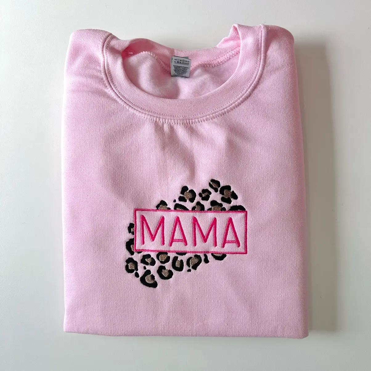 Mama Animal Print Embroidered Sweatshirt Embroidery Fit Womenswear Mum Sweaters Tops Crewneck sweater embroidery mom gift leopard sweatshirt mama sweater sweatshirts mama  sweatshirt mama era sweatshirts  women crew necks tiktok shop trendy cute girly swe