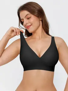 Wireless Seamless Bra – Soft, Padded & Invisible Fit
