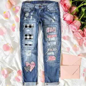 Gentle Rose / Black & White Checkered Heart Patchwork Ripped Hem 9/10 Jeans | Sweet‑Cool Girl Casual Long Pants wardrobe