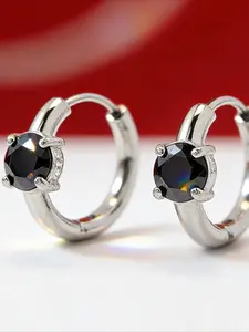 1 Pair 0.5Carat Fashionable and Sparkling Round Cut Black Synthetic Moissanite Earrings, A Beautiful Piece of Jewelry and Your Beloved Holiday Gift for Women and Men