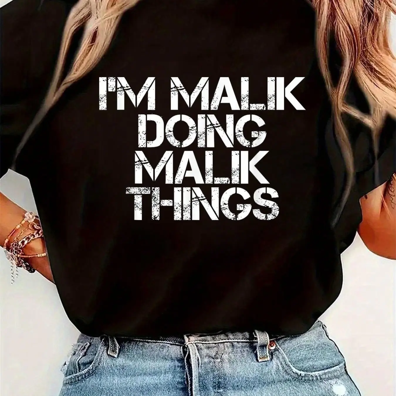 IM MALIK DOING MALIK THINGS Funny Birthday Name Gift Idea T-Shirt Womens Round Neck Short Sleeve T-Shirt Fashion Graphic