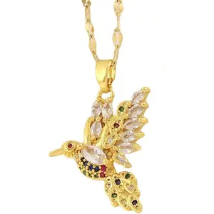 Hummingbird Necklace for Women Flying Hummingbird Necklace Colorful Crystal Hummingbird Pendant Necklace Animal Statement Necklace Dainty Birthday Jewelry Gift for Women