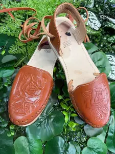 Rose Wrap Around Huaraches Women's Shoes with Secure Fit & Stylish Flower Design for Fashionable Comfort