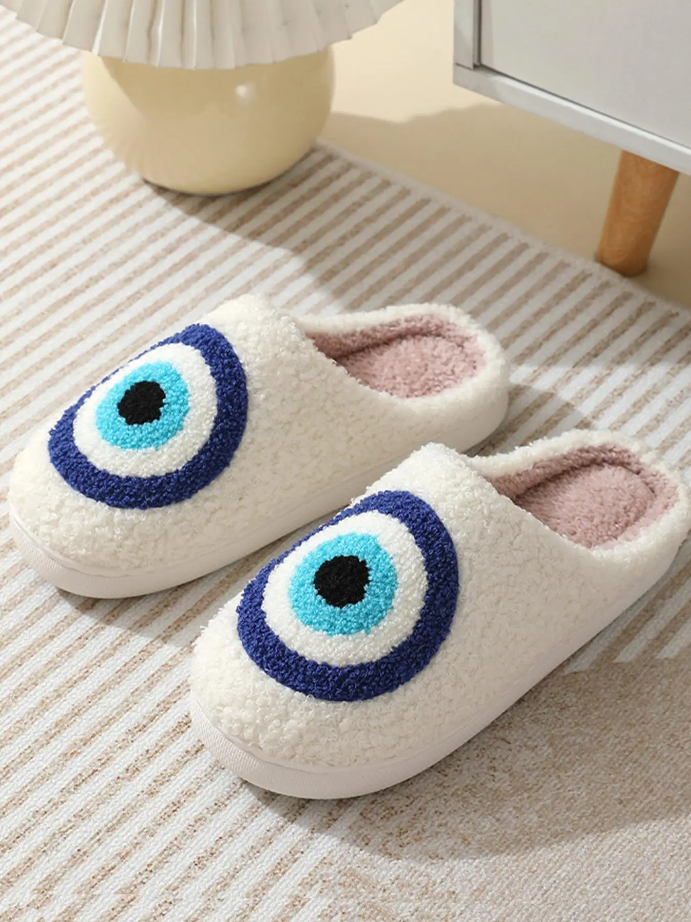 Women's Color Block Eye Design Plush Slippers, Casual Comfortable Home Slippers For Fall & Winter, Warm Chunky Bedroom Slippers