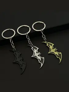The trendy Halloween bat shaped stylish keychain pendant is suitable for daily wear, vacation dates, and other occasions, and is also a surprising and exquisite small gift, Cool keychains