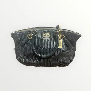 Pre-owned coach Material: Leather Shoulder Bags Black Shoulder Bag