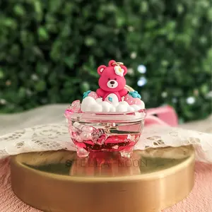 Strawberry Tub Liquid Keychain, Cute Bubble Bag Charm, Kawaii Pink Bear Fidget Anxiety Toy, Sweet Fruit Pearl Key Chain Ring Accessory cute keychain