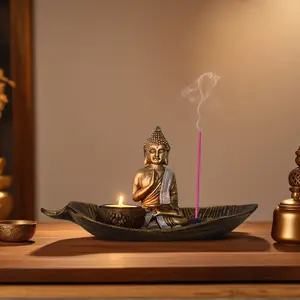 Buddha candlestick ornaments spa yoga beauty salon resin Zen Buddha aromatherapy decorative pendulum Religious Decoration Religious Home Decor