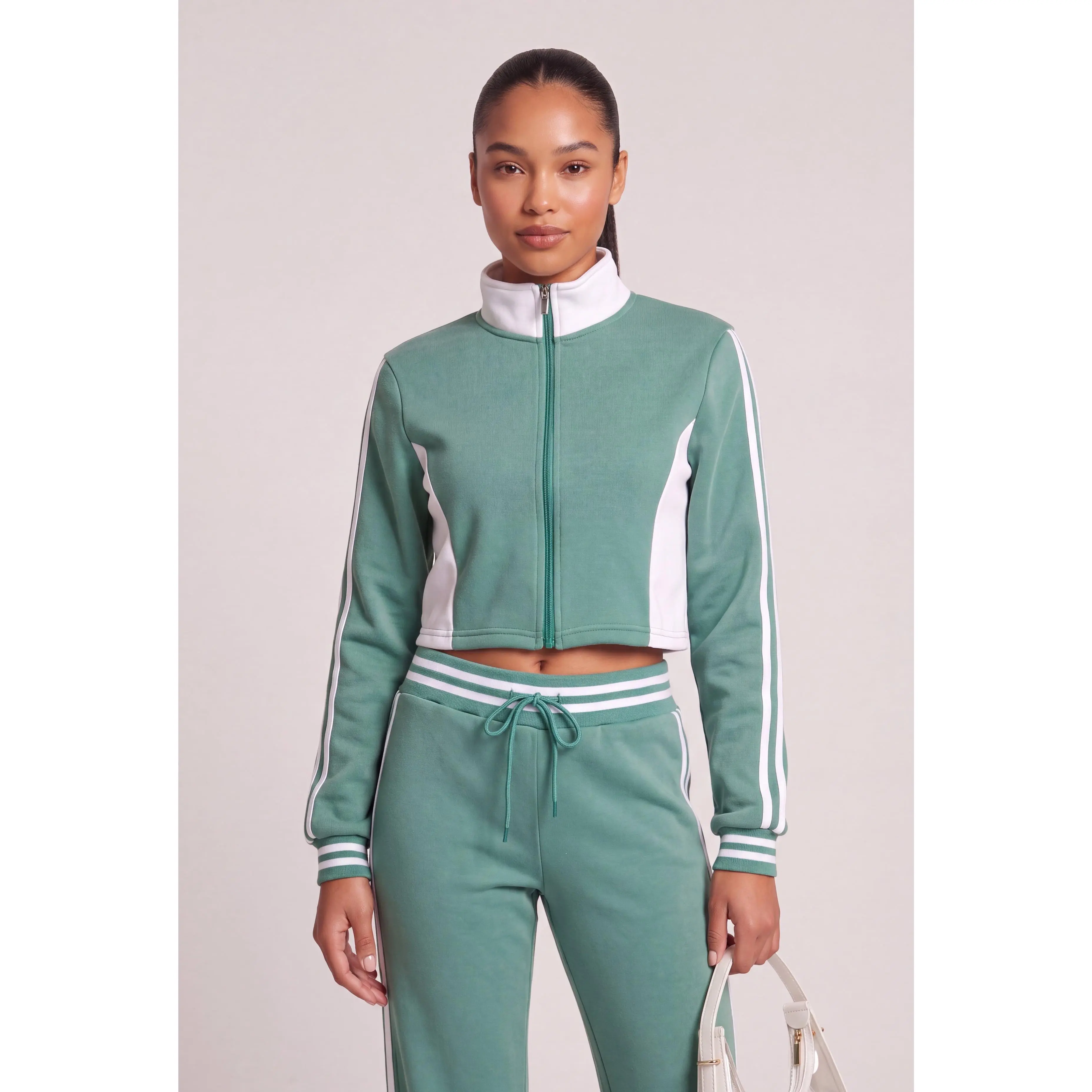 Claudia Crop Sweatshirt