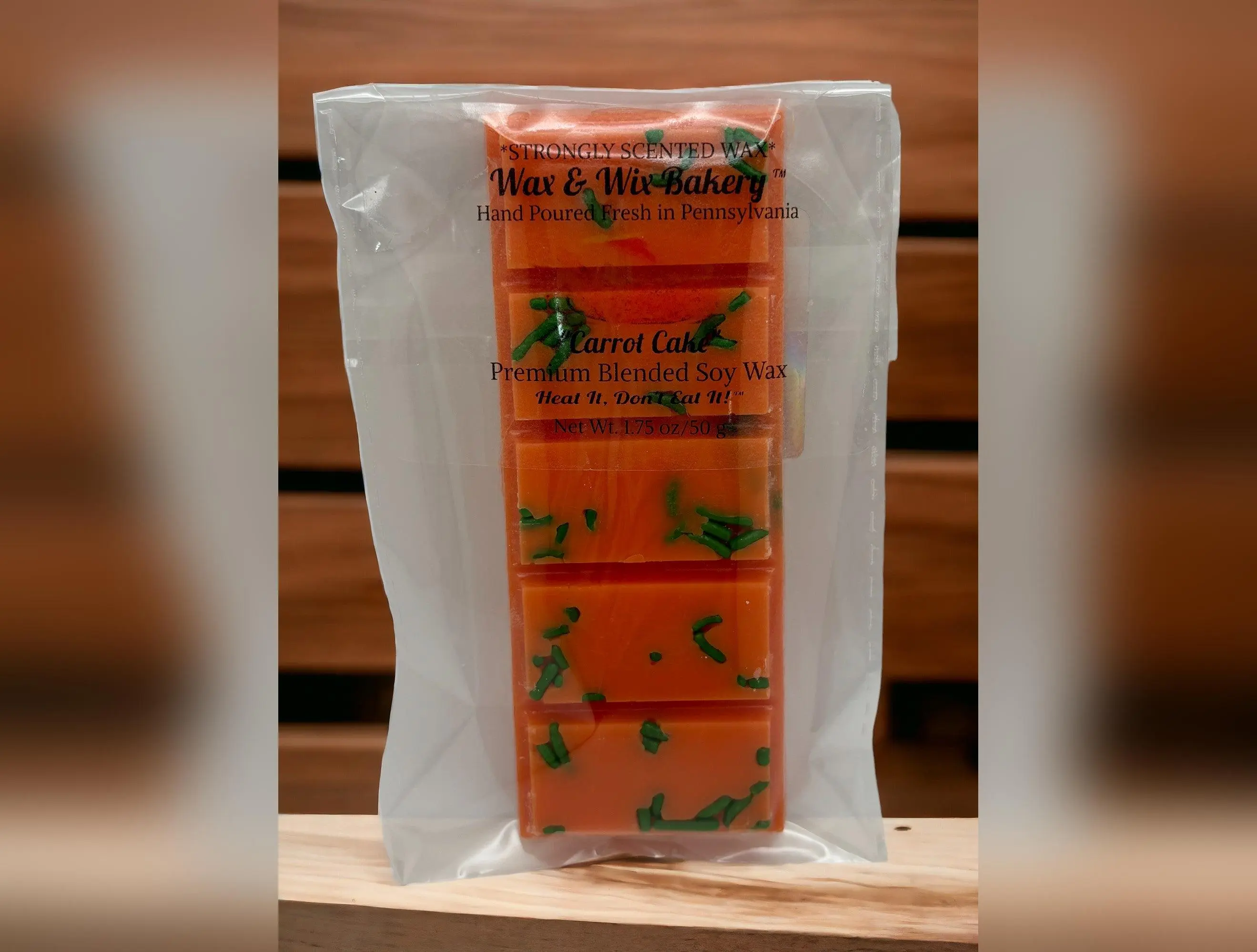 Carrot Cake Snap Bar. Strongly Scented Soy Wax. Wax Melts/Wax Tarts/Snap Bar for Wax Warmers. 1.75 Oz. 1 Bar