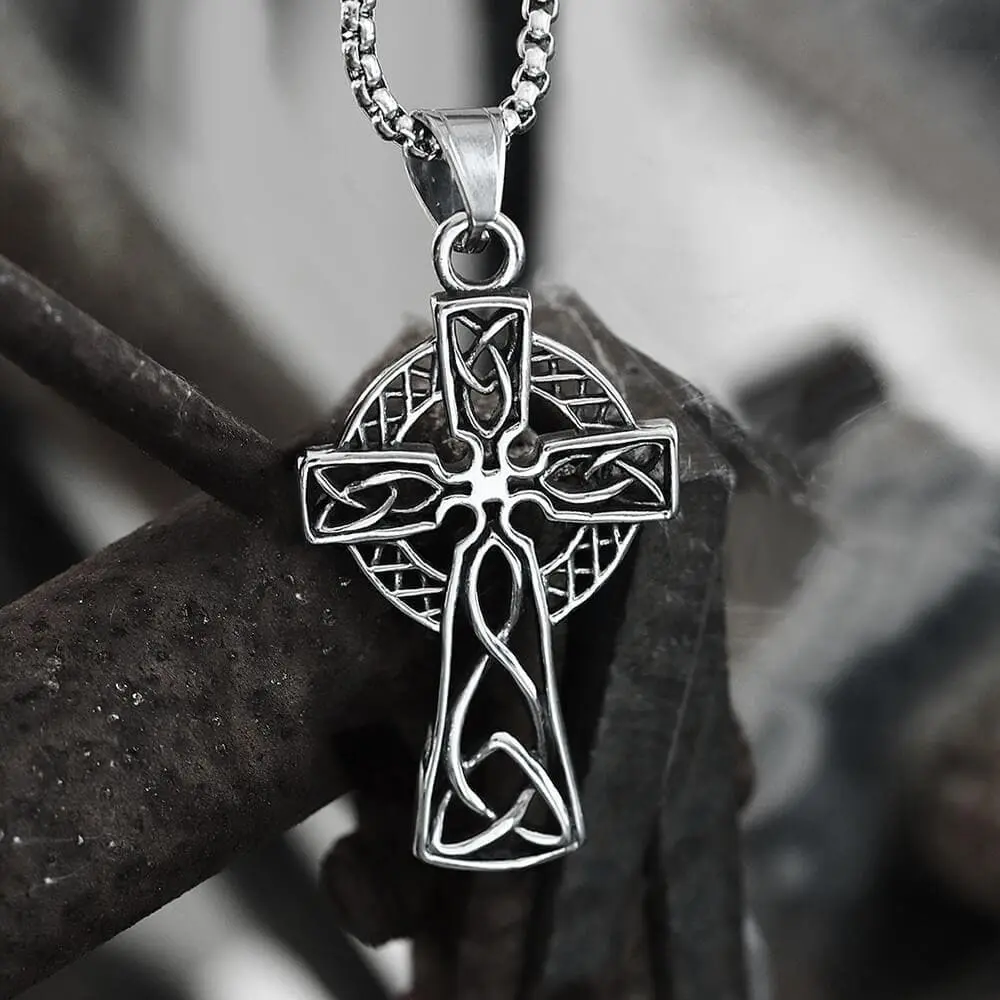 GTHIC Celtic Cross Stainless Steel Viking Cross Necklace, Norse Jewelry Accessory for Daily Wear