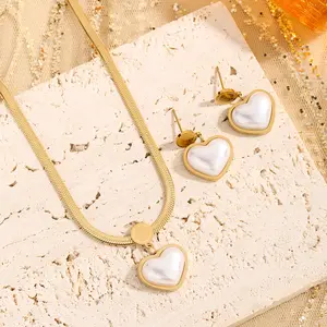 Light Luxury Style Stainless Steel Heart Pendant Snake Chain Necklace Hypoallergenic Tarnish Free 316L Material Secure Spring Ring Clasp Adjustable Length 45cm Gift Ready Packaging