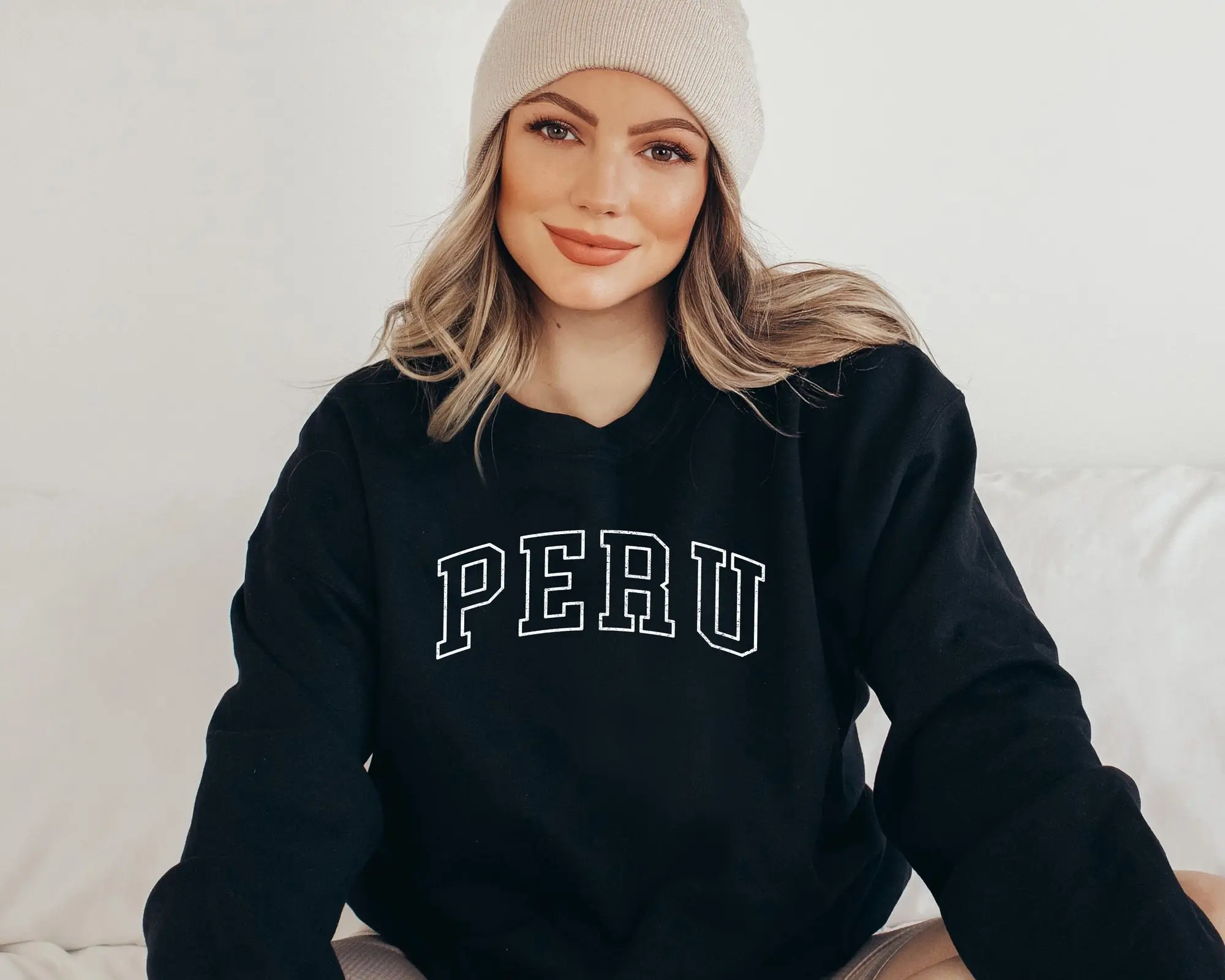 PERU Sweatshirt, Peru Shirt, Peru Gift, Peru Sweater, Peru Souvenirs, Peru Girls Trip, Peru Bachelorette, Premium Crewneck