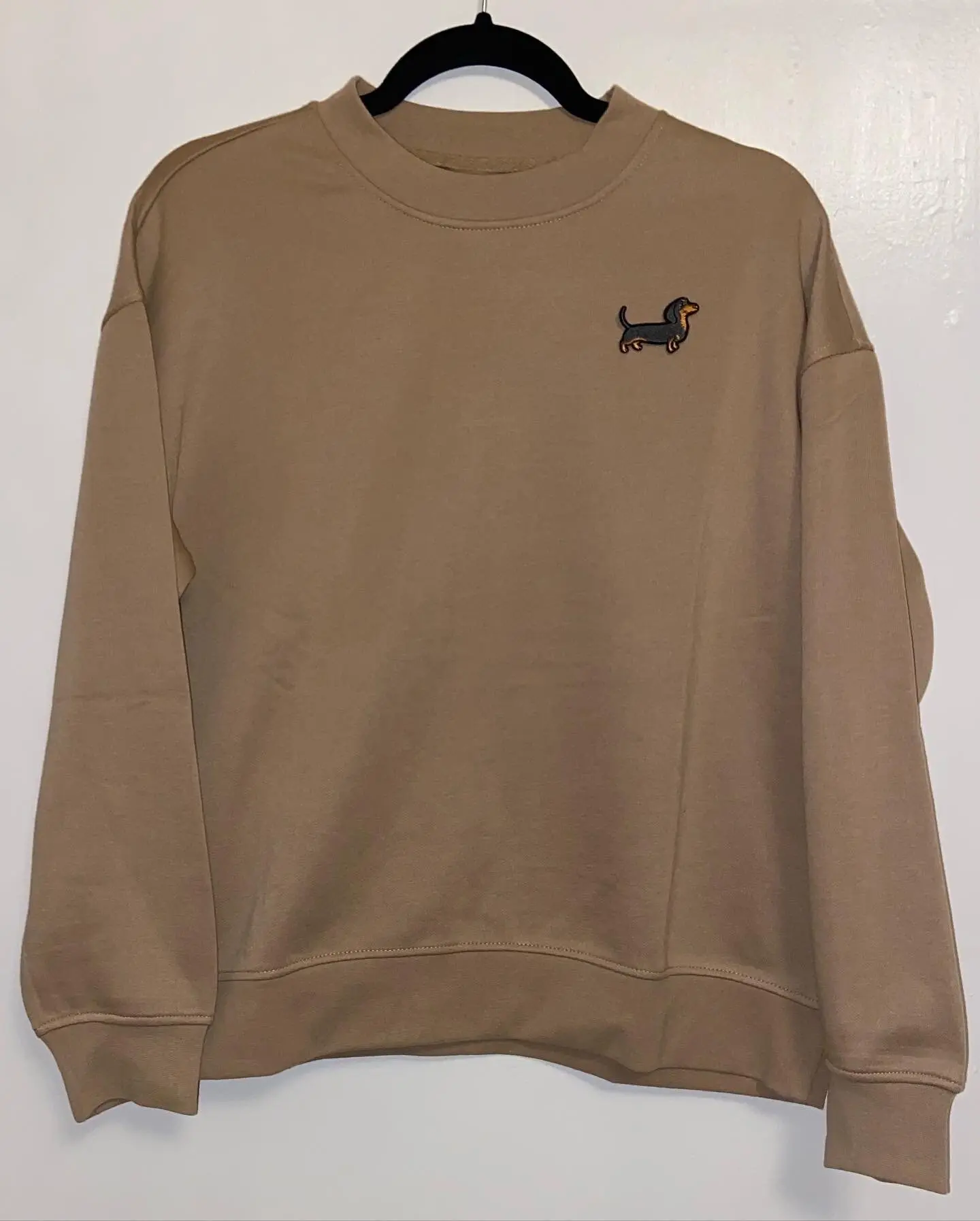 Dachshund embroidery badge Sweater/crewneck/ hoodie