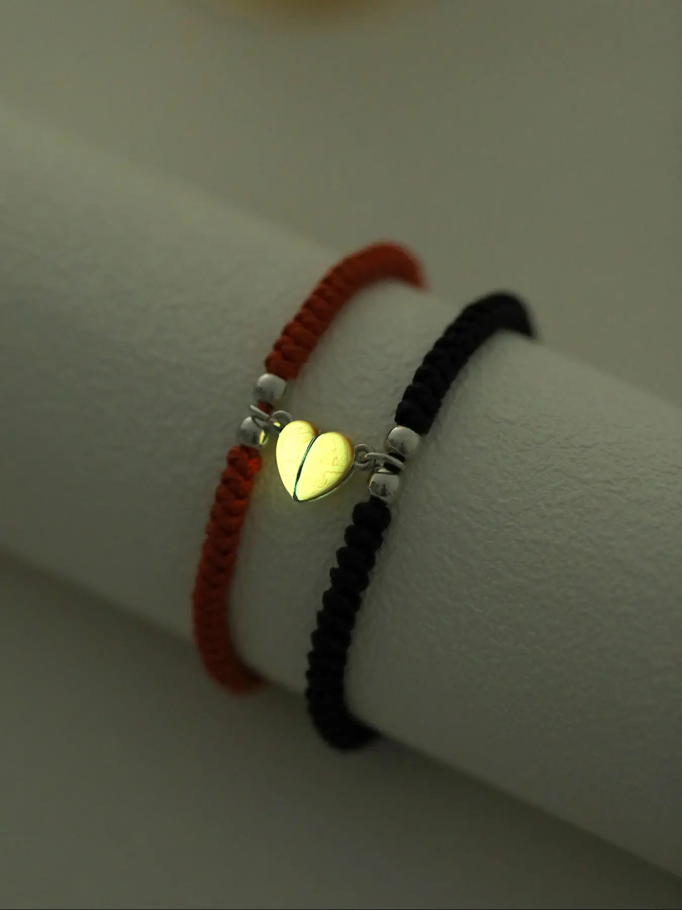 2 Fashionable Glow in the Dark Heart Braided Couple Bracelets Set, Bracelet for Couples, Adjustable for Multiple Weaving Styles, Perfect Valentine's Gift for Men and Women, Bracelet Sets, Matching Heart Bracelets