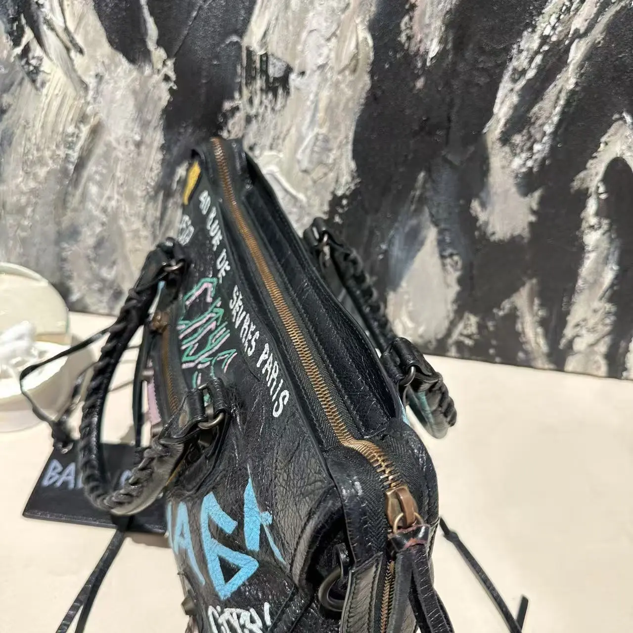 Pre-owned Balenciaga graffiti city s