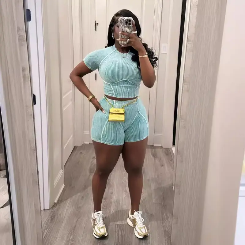 Women's 2-Piece Sports Casual Short Sets - Solid Color Round Neck Tight Sleeve Top, Pit Strip Design Shorts for Summer Beach Use, Short Sets For Women