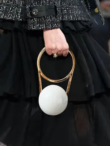 Women's Fashion Chic Evening Bag, 2026 Trend High-Quality PVC Material, Circular Mini Handbag Design, Luxurious & Stylish Accessory