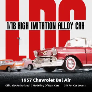 1950 Studebaker Champion 1/18 Scale Die-Cast Metal Model  by Lucky Die Cast- Premium Classic Vintage Alloy Collection Cars with Display Case, with Opening Doors, Best Gift for Men, Dad & Kids 14+ Years