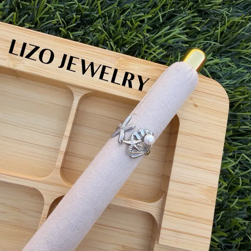 Stainless steel silver shell ring