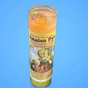 Anaisa Pye loaded candle