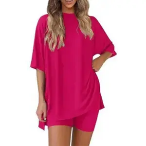Women's summer rose-red casual outfit set; loose-fitting short-sleeve loungewear; simple, comfortable, and breathable; stylish women's clothing perfect for summer wear and vacations.