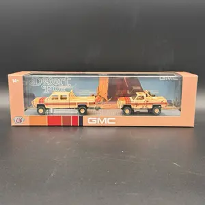 M2 Machines Auto-Haulers - Desert Fox Set - 1977 GMC Sierra Classic 3500 4x4 and 1977 GMC Sierra Grande 15 - 1:64 Scale Diecast Model Set in Acrylic Display Box R95 26-03