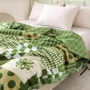 Cotton Summer Quilt, Washable, Embroidered Stitching, No Shrinkage, Suitable for Single and Double Beds, Living Room & Bedroom, Air Conditioning Quilt